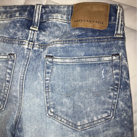 American Eagle distressed skinny jeans. Size 28 x 30 (see measurements below) - Picture 4 of 7